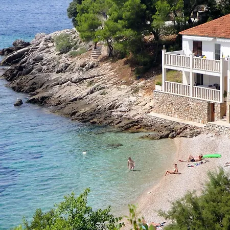 Isolated With A Swimming Pool Cove Tvrdni Dolac, Hvar - 6112 Gdinj