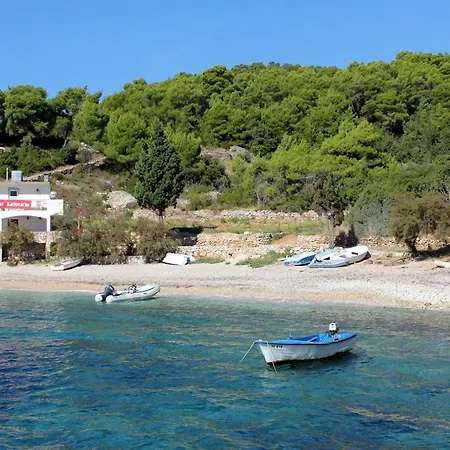 Isolated With A Swimming Pool Cove Tvrdni Dolac, Hvar - 6112 Apartamento Gdinj